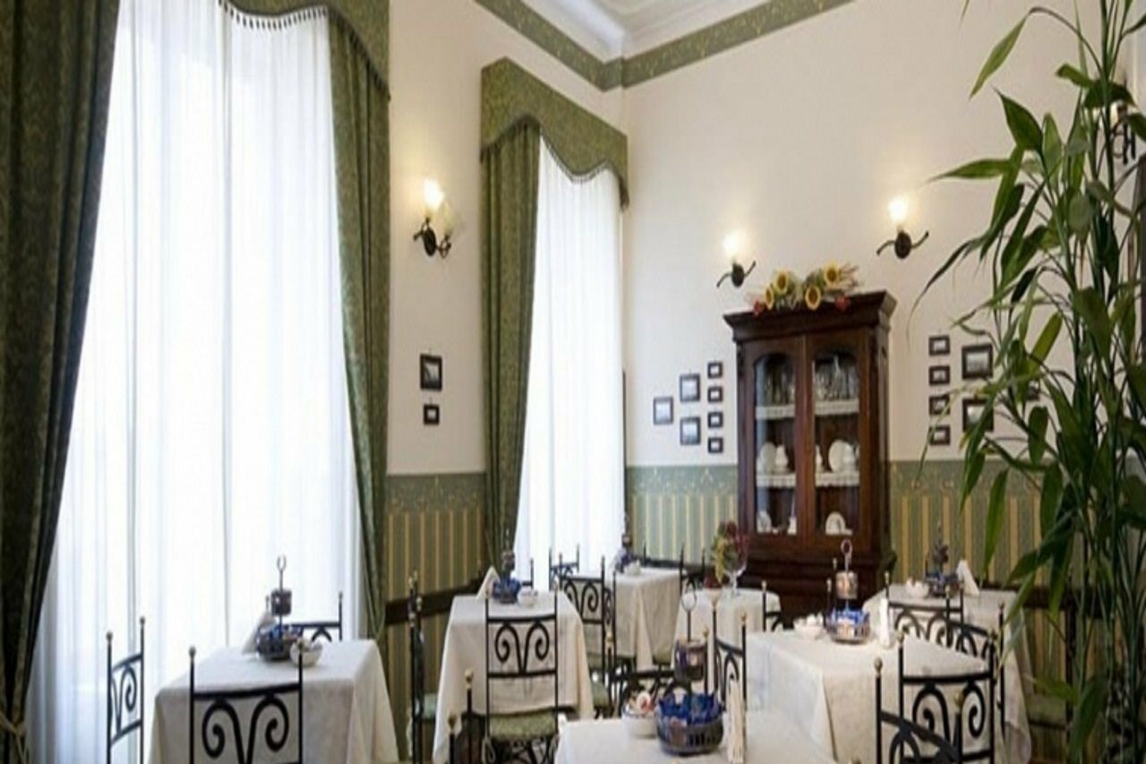 Pinto-Storey Hotel Napels Buitenkant foto